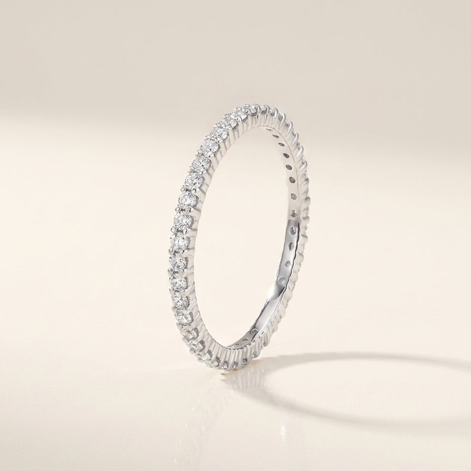 LEA Ring und 0.8 Karat in Weißgold 585