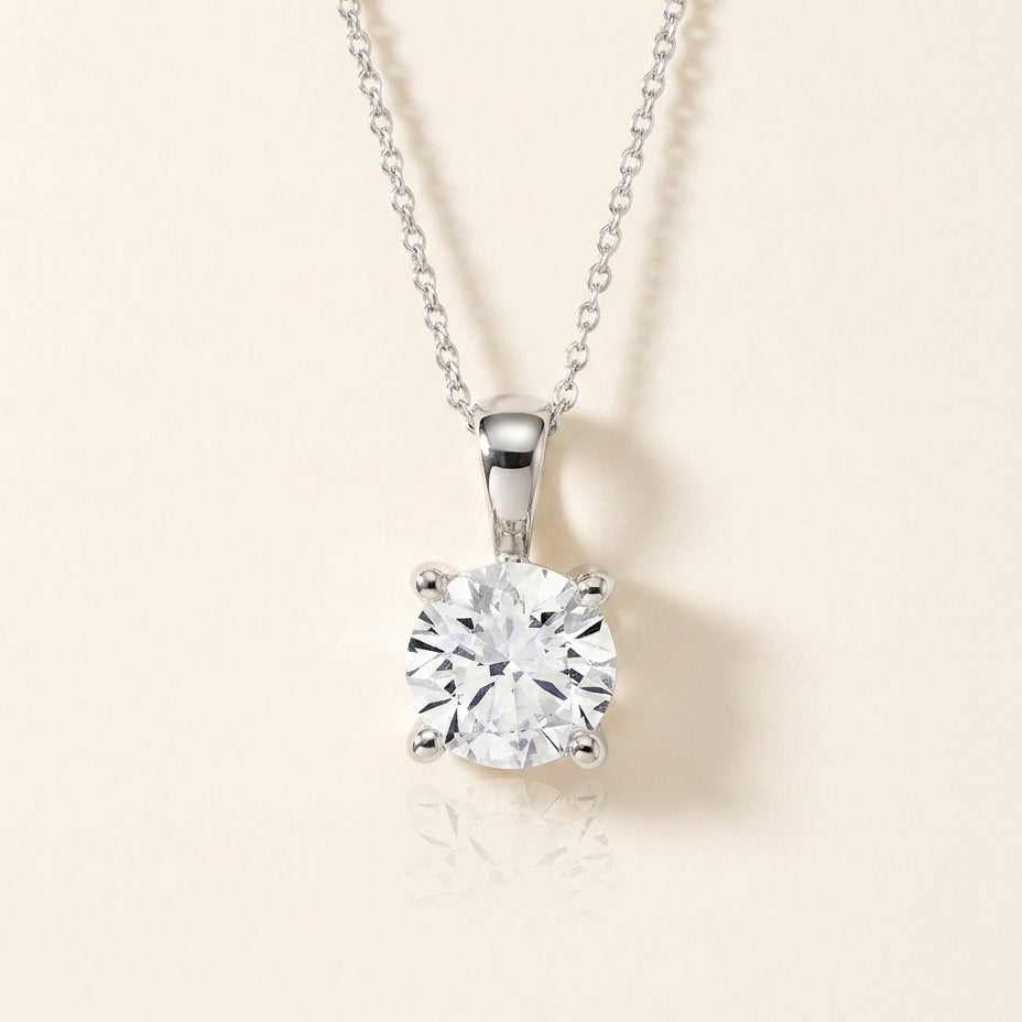 ESSENTIEL Anhänger und 0.5 Karat in Weißgold 585