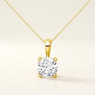 ESSENTIEL Halskette und 0.5 Karat in Gelbgold 585