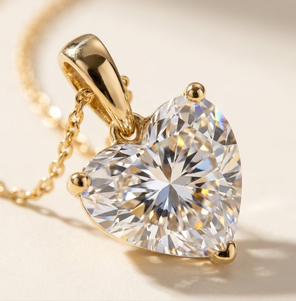 COEUR Halskette und 0.5 Karat in Gelbgold 585