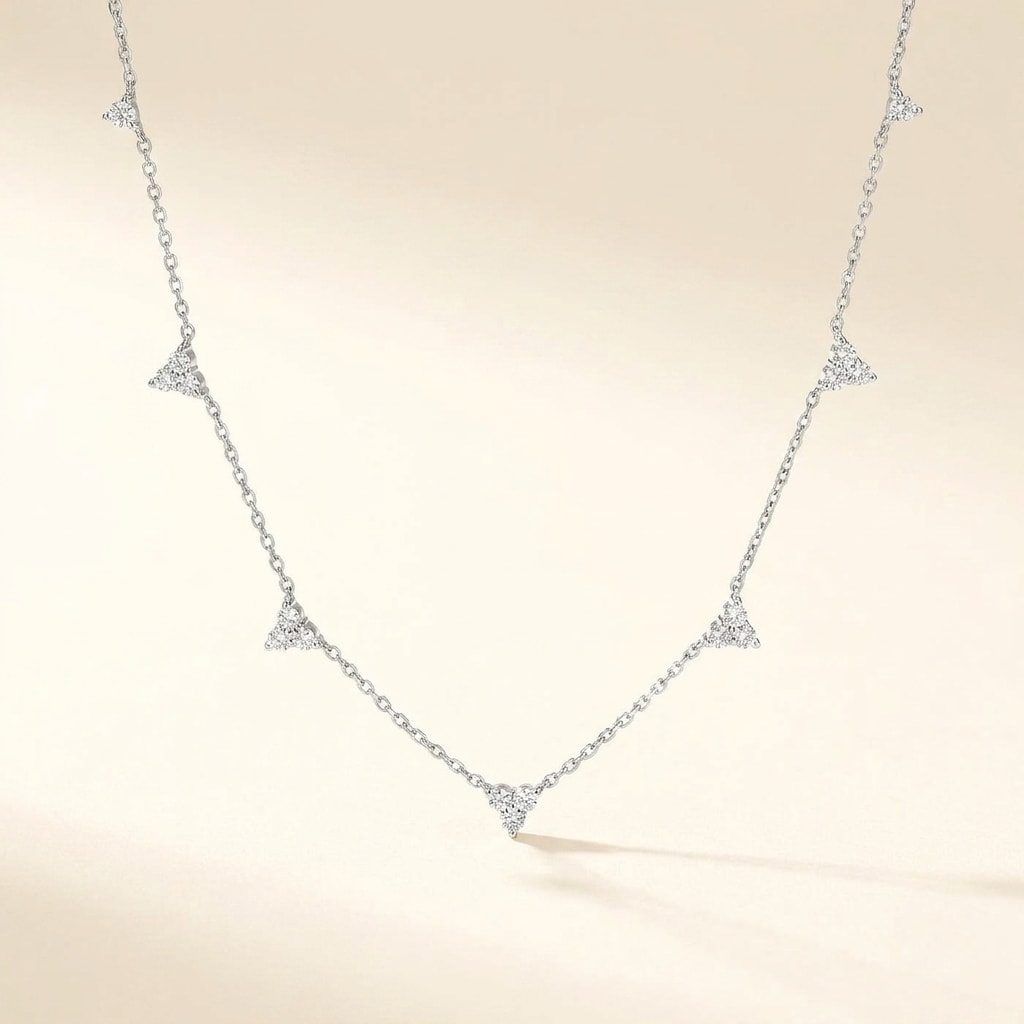 TROIS Halskette und 1.6 Karat in Weißgold 585