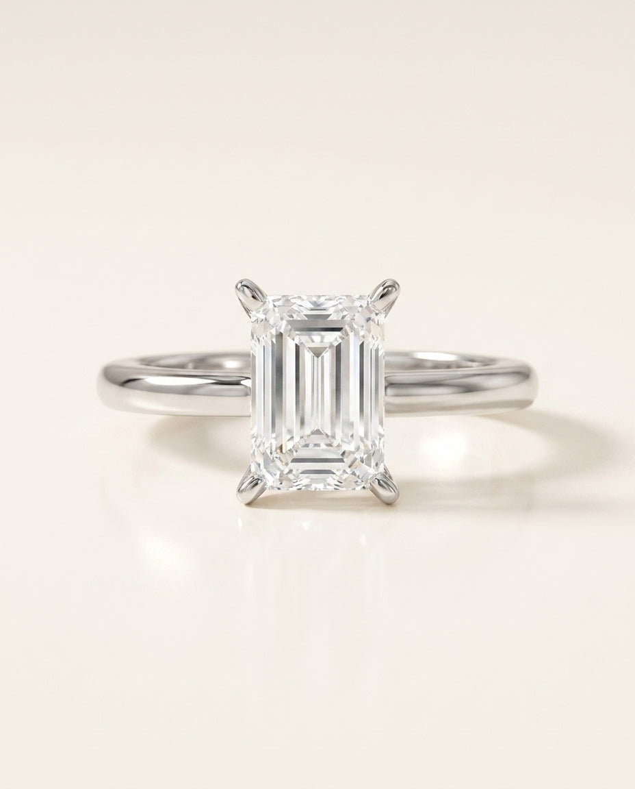 CLAIRE Ring und 1.5 Karat in Weißgold 585
