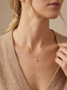 Croix Halskette mit Labordiamant (0,1 Karat gesamt) in Gelbgold 585 Ansicht 5
