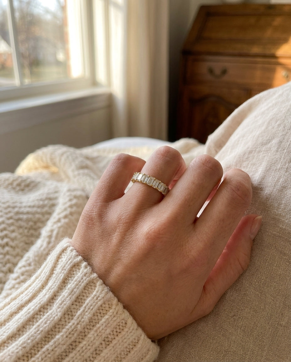 CELINE Ring und 1.3 Karat in Gelbgold 585