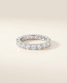 LOUISE Ring und 1.9 Karat in Weißgold 585