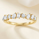 SOPHIE Ring und 0.8 Karat in Weißgold 585