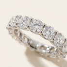 LOUISE Ring und 1.9 Karat in Weißgold 585