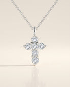 CROIX Halskette und 0.1 Karat in Weißgold 585